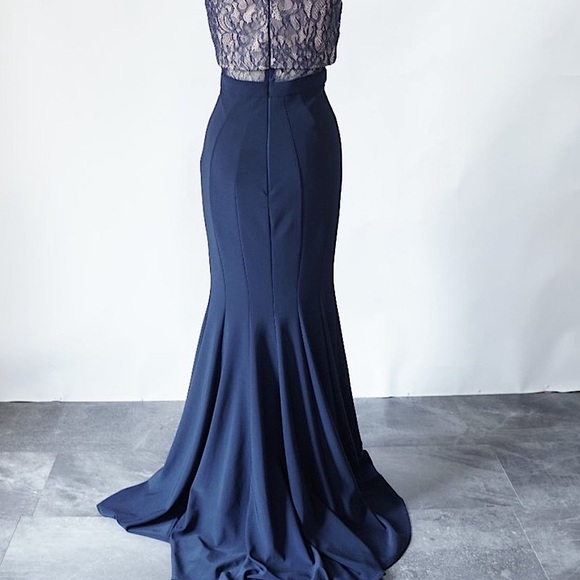 Betsy & Adam Lace Mermaid Dress - Picture 8 of 8